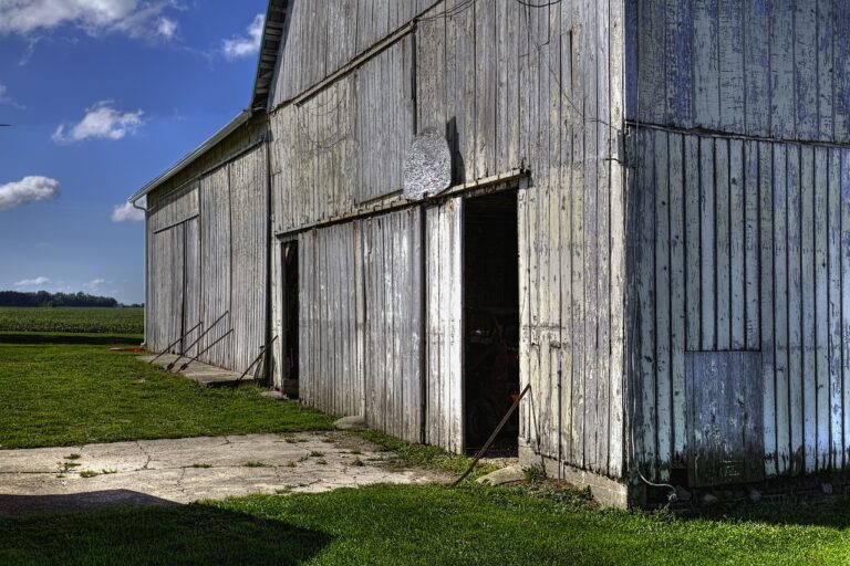 Enhancing Sustainability with Recycled Materials in Retaining Walls